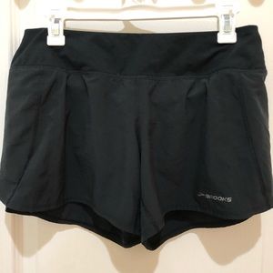 Brooks Chaser 5” Shorts Black M
